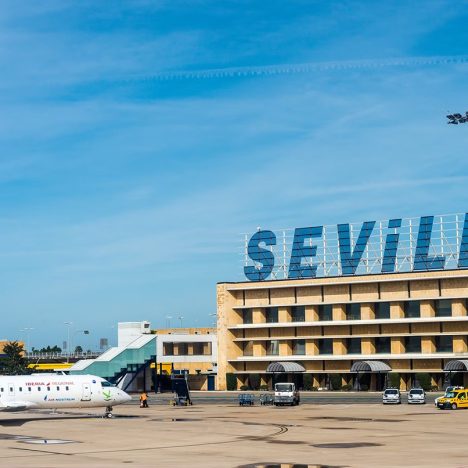 Sevilla Öffentliche Verkehrsmittel Komplettführer: Wie man diese spanische Metropole bequem erkundet